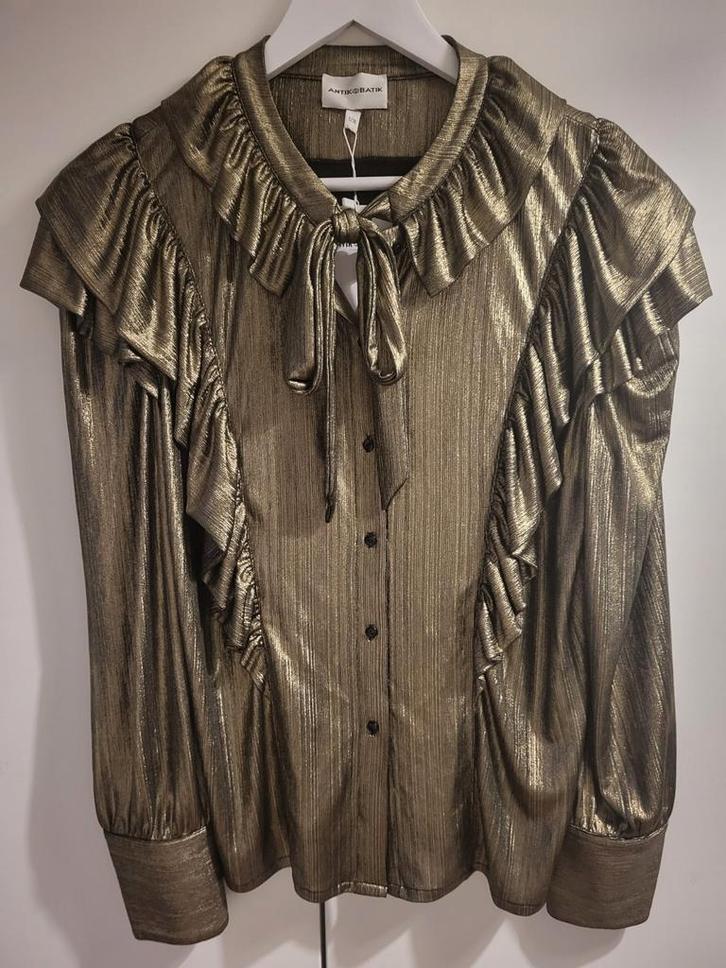 Gouden Antik Batik blouse maat 36/38 NIEUW, Kleding | Dames, Blouses en Tunieken, Nieuw, Maat 38/40 (M), Overige kleuren, Ophalen of Verzenden