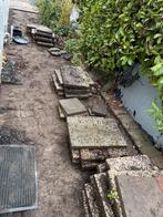 Gratis af te halen: Diverse tegels, Tuin en Terras, Tegels en Klinkers, Ophalen, Gebruikt, Minder dan 5 m², Beton