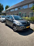 Toyota Urban Cruiser 1.3 Vvt-i 2010 Grijs, Auto's, Voorwielaandrijving, 4 cilinders, 100 pk, 48 €/maand