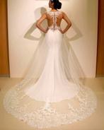 Aansluitende trouwjurk Estefana €799 34 36 38 40 42 44, Kleding | Dames, Trouwkleding en Trouwaccessoires, Ophalen, Nieuw, Wit