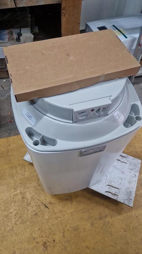 Elektrische boiler 30 of 80 liter daalderop zgan, Doe-het-zelf en Verbouw, Geisers en Boilers, Zo goed als nieuw, Boiler, 20 tot 100 liter