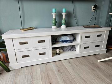 Tv meubel wit met 4 lades 180x45x52 beschikbaar voor biedingen