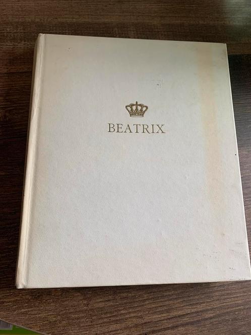 Het Grote Beatrix Boek - 1966, Antiek en Kunst, Antiek | Boeken en Bijbels, Ophalen of Verzenden