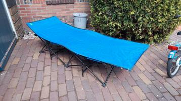 Leuk veldbed, vouwbed, ligbed beschikbaar voor biedingen