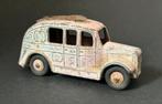 Dinky Toys - Stream Lined Fire Engine, No. 250, Hobby en Vrije tijd, Modelauto's | 1:43, Ophalen of Verzenden, Zo goed als nieuw