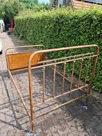 Antiek Frans ledikant en Vintage bed, Ophalen