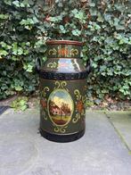 Melkbus met Handgeschilderde Decoratie. Ook carbidschieten, Ophalen, Gebruikt