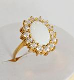 Geelgoud dames ring opaal edelsteen, Verzenden, Zo goed als nieuw, 17 tot 18, Dame