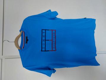 nieuw ongedragen t shirt tommy hilfiger maat M beschikbaar voor biedingen