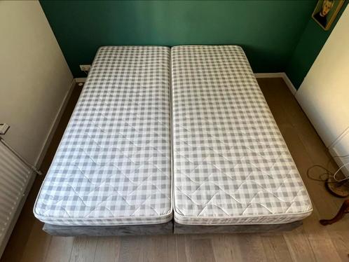 Twee mooie boxsprings met matrassen, lekker slapen!, Huis en Inrichting, Slaapkamer | Boxsprings, Zo goed als nieuw, 180 cm, 200 cm