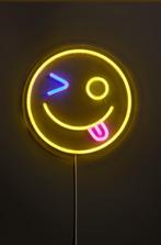 Neon lamp smiley kwantum, Huis en Inrichting, Lampen | Wandlampen, Ophalen of Verzenden, Nieuw, Kunststof, Neon