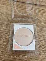 Clarins Compact Powder 01, Ophalen of Verzenden, Zo goed als nieuw, Beige, Gehele gezicht