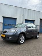 Mazda 2 1.4 16V  sportive 2006 tekoop/ruilen, Auto's, Voorwielaandrijving, Zwart, 4 cilinders, Sportstoelen