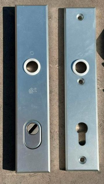 AXA veiligheidsbeslag PC92 deurklink beschikbaar voor biedingen