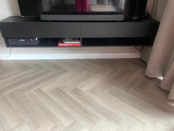 Tv kast 