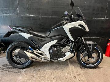 Nette Honda nc 750 x 2021 beschikbaar voor biedingen