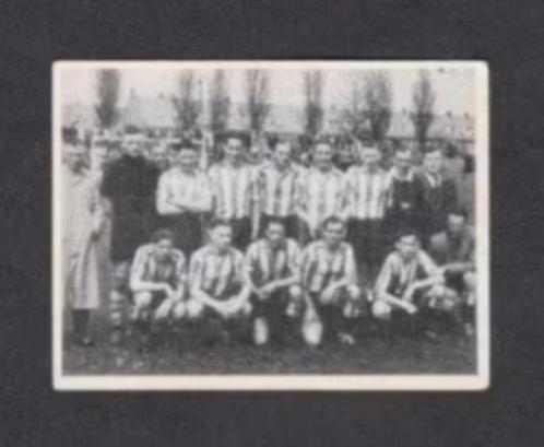 Voetbalplaatje Leeuwarden 1951-1952., Verzamelen, Overige Verzamelen, Zo goed als nieuw, Ophalen of Verzenden