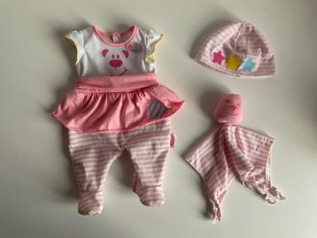 Baby Born cute outfit beschikbaar voor biedingen