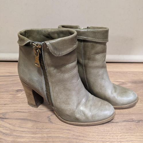 Lichtgroene laarsjes met rits, Kleding | Dames, Schoenen, Gedragen, Lage of Enkellaarzen, Groen, Ophalen of Verzenden