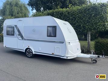 Knaus Sport 450 FU Frans bed,1500 kg as, GFK dak,nieuwstaat beschikbaar voor biedingen