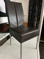 4 leren eetkamer stoelen 2 x antraciet en 2 crèmekleurig, Huis en Inrichting, Stoelen, Ophalen, Overige kleuren, Leer, Zo goed als nieuw