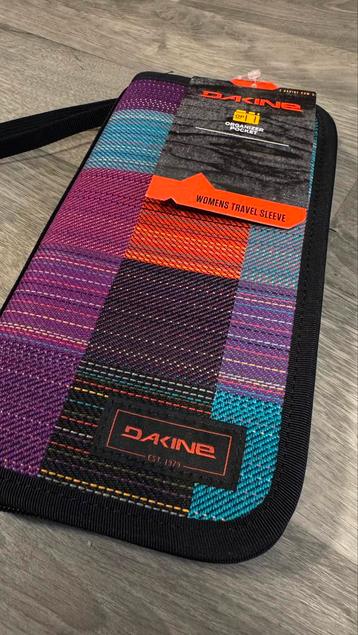 New Dakine Women’s Travel Sleeve–Pocket Organizer for Travel beschikbaar voor biedingen