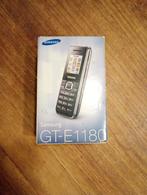 Nieuw 'eenvoudig' Samsung mobieltje, Telecommunicatie, Mobiele telefoons | Samsung, Ophalen of Verzenden, Nieuw, Zwart, Zonder simlock