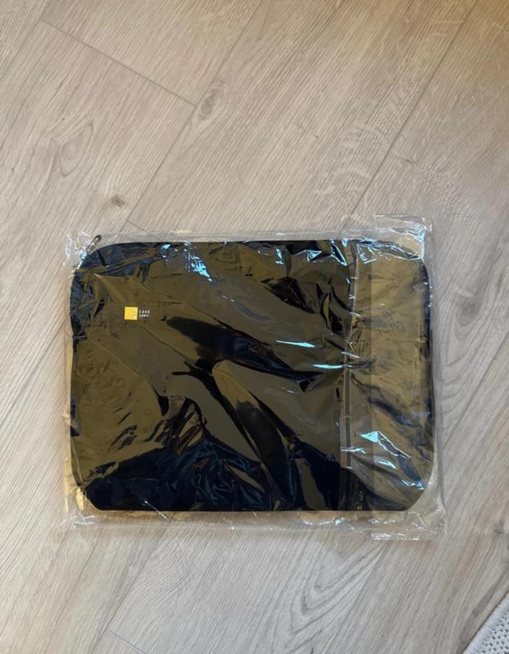 Laptophoes Case Logic 13.3 inch nieuw, Computers en Software, Laptophoezen, Nieuw, 13 inch, Ophalen of Verzenden