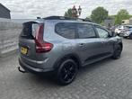 Dacia JOGGER 1.6 Hybrid 140 Extreme 5p. Trekhaak | Camera |, Auto's, Dacia, Stof, Gebruikt, 715 kg, Bedrijf