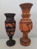 Twee grote Vintage houten vaas
decoratieve houtgesneden, Ophalen of Verzenden