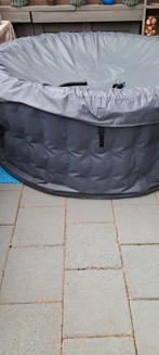Jacuzzi outdoor
Met gebruiksaanwijzing teab, Ophalen, Zo goed als nieuw, Pomp