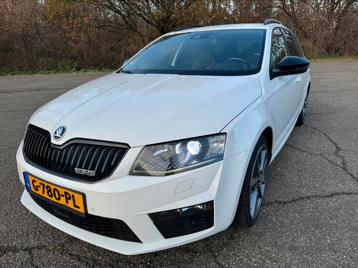 Skoda Octavia 2.0 TDI 220PK RS DSG automaat, Auto's, Skoda, Particulier, Octavia, Adaptieve lichten, Adaptive Cruise Control, Airbags