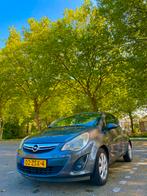 Opel Corsa 1.2 16V LPG 3D 2013 Grijs, Auto's, Voorwielaandrijving, 83 pk, 4 cilinders, 1229 cc