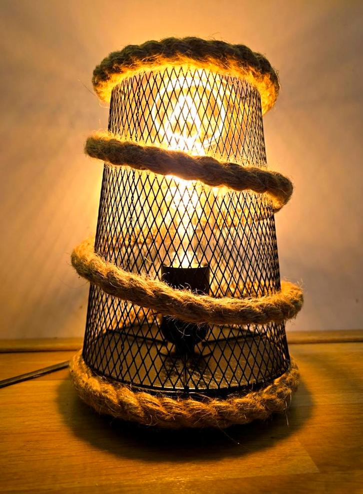 Mooie Warme TafelLamp : inclusief Ledlamp : LedFilement : Di, Huis en Inrichting, Lampen | Tafellampen, Zo goed als nieuw, Minder dan 50 cm