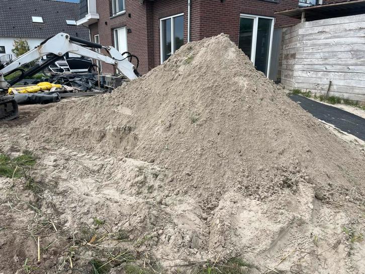 Ophoogzand 4 kuub, Tuin en Terras, Zand, Zo goed als nieuw, Ophoogzand, Ophalen