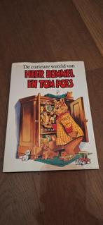 De curieuze wereld van Heer Bommel en Tom Poes 1988, Eén stripboek, Ophalen of Verzenden, Zo goed als nieuw