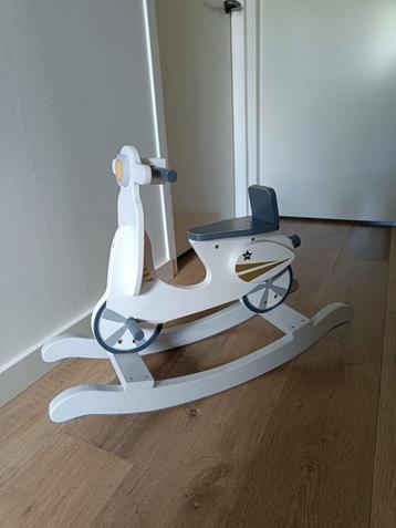 Hobbelscooter wit, merk kid's concept beschikbaar voor biedingen