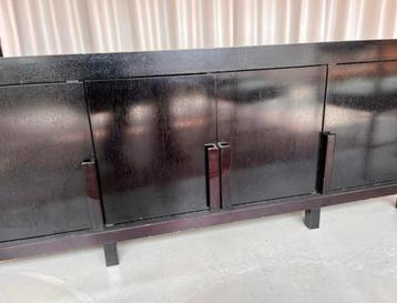 Maasief design dressoir beschikbaar voor biedingen