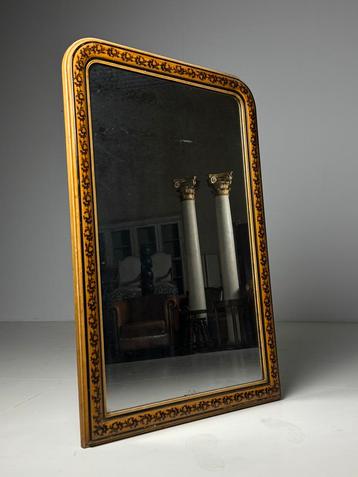 Franse spiegel antiek bloem motief beschikbaar voor biedingen