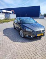 Ford Focus 1.0 Ecoboost 92KW 5D 2016 Grijs, 65 €/maand, 125 pk, Origineel Nederlands, 1200 kg