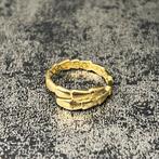 14k gouden ring slang model nieuw, 20 of groter, Heer, Ophalen of Verzenden, Zo goed als nieuw