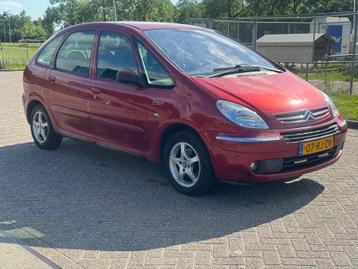 Citroen Xsara Picasso 2.0i-16V Attraction uit 2005 Automaat beschikbaar voor biedingen