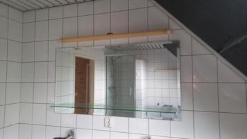 Badkamerspiegel 140x75 cm beschikbaar voor biedingen