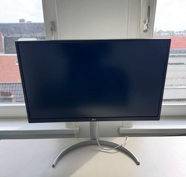 LG Monitor - 27 Inch - 4K UHD, Computers en Software, Monitoren, Zo goed als nieuw, 60 Hz of minder, IPS, Ultra HD (4K), Ophalen