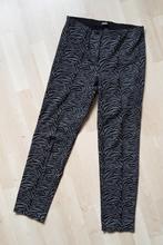 Cambio zwart/wit print broek 36, Kleding | Dames, Broeken en Pantalons, Cambio, Verzenden, Zwart, Zo goed als nieuw