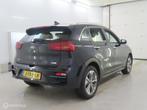 Kia e-Niro DynamicLine 64 kWh, Auto's, Stof, Gebruikt, 1712 kg, Blauw