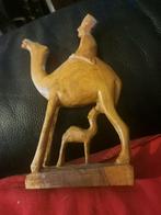 KAMEEL MET KAMEELJONG, Ophalen of Verzenden, Zo goed als nieuw