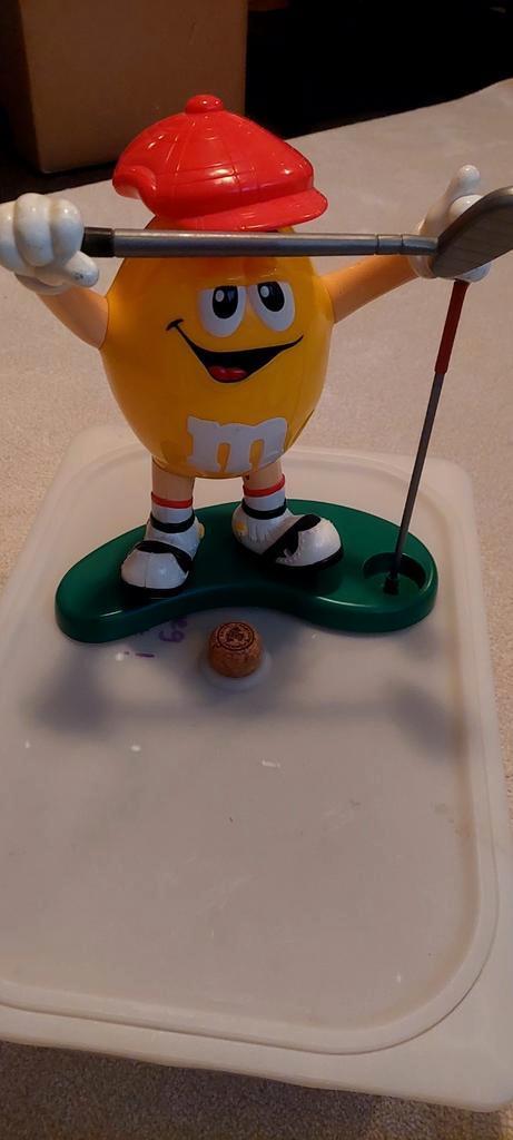 M&M golfer rood, Verzamelen, Overige Verzamelen, Ophalen of Verzenden