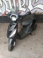 Zip 2000/sp 80cc, Fietsen en Brommers, Scooters | Piaggio, Ophalen of Verzenden, Zo goed als nieuw, Benzine, Zip