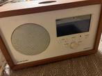 Tivoli Audio Albergo+: DAB radio, wekker, speaker. Retrokast, Ophalen of Verzenden, Gebruikt, Radio